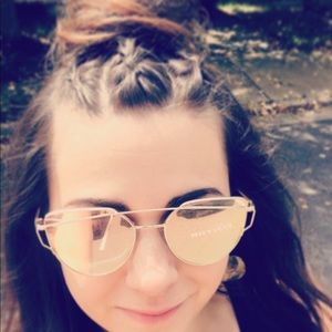 Meet your Posher, Tina